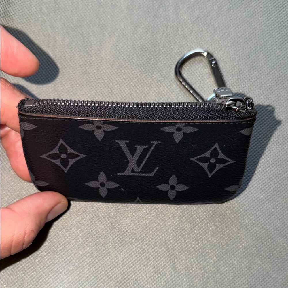 Louis Vuitton Eclipse Black/Gray Monogram Key Pou… - image 3